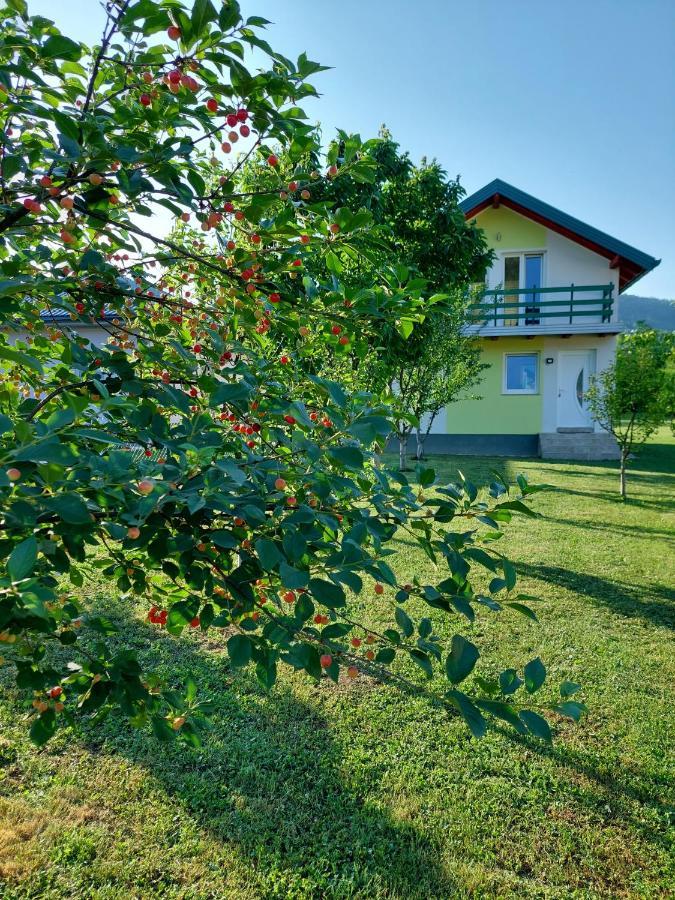 La Reina Una Vila Bihać Exterior foto